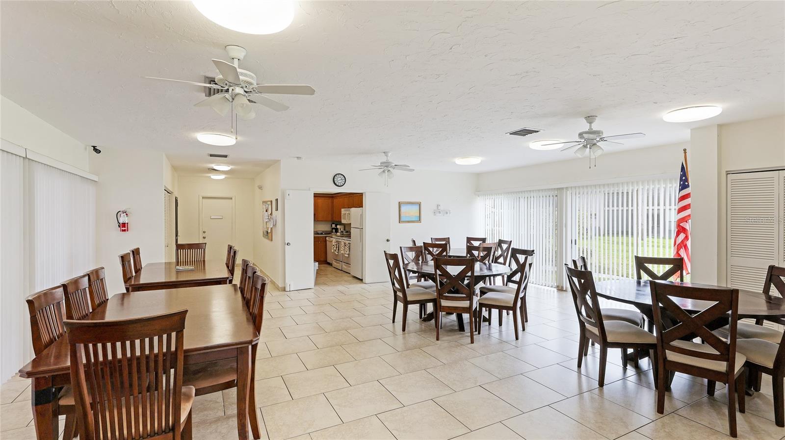 2782 WOODGATE LN #18, SARASOTA, FL, 34231