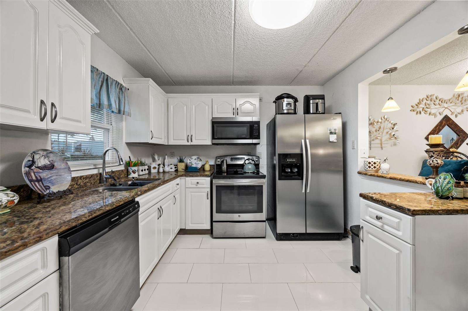 2835 SOMERSET PARK DR #103, TAMPA, FL, 33613