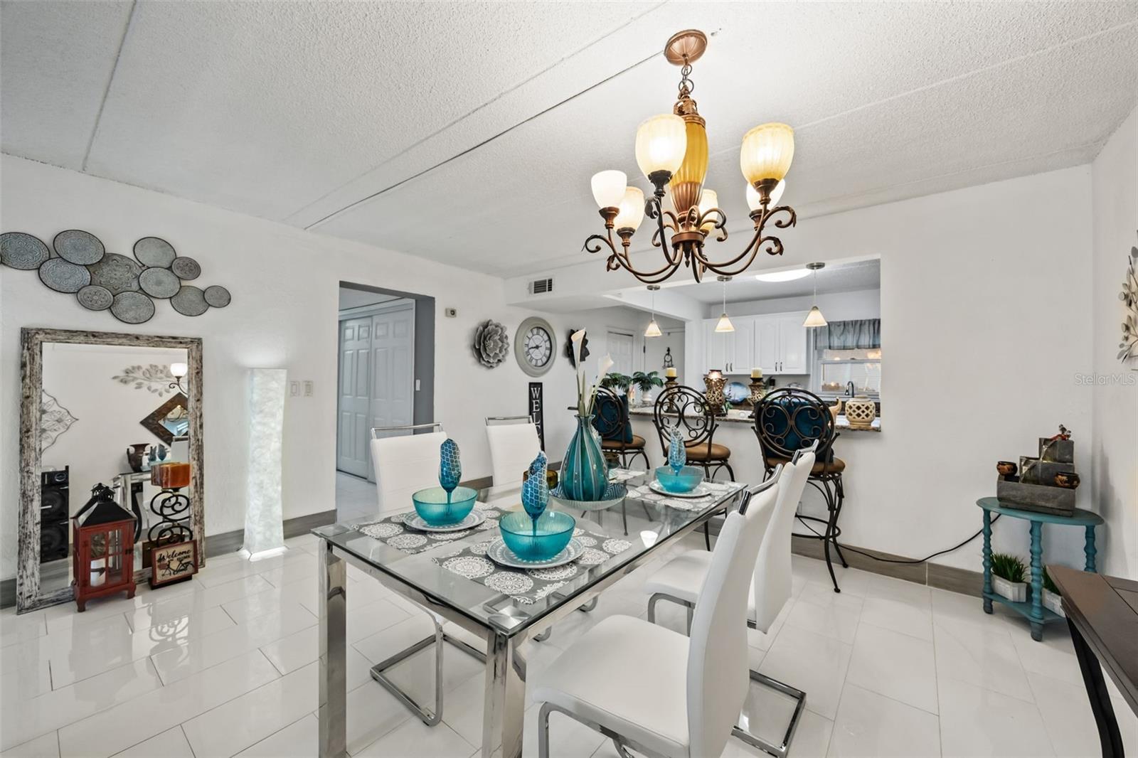 2835 SOMERSET PARK DR #103, TAMPA, FL, 33613