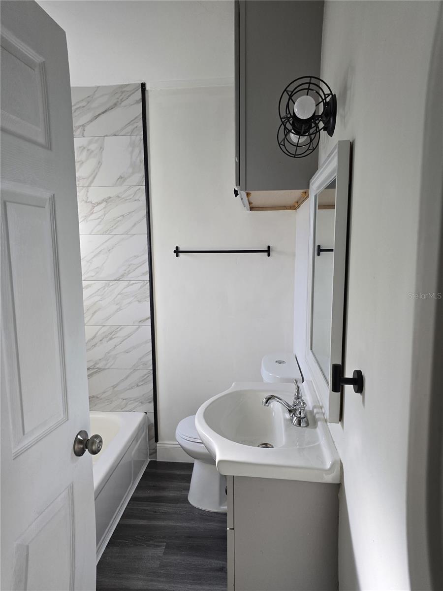 LENOX PLACE SUB, LAKELAND, FL, 33803