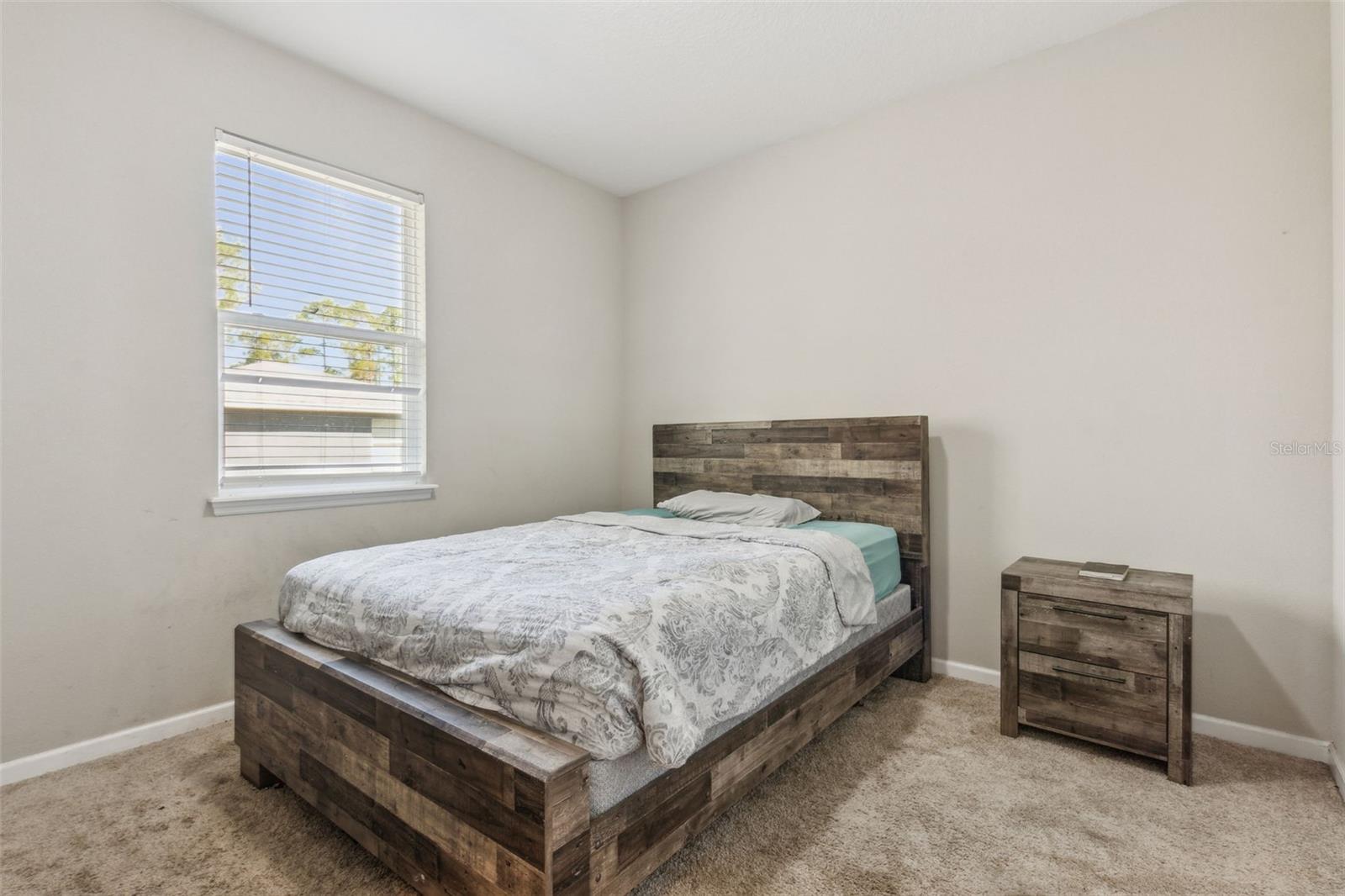 2210 5TH AVE, DELAND, FL, 32724
