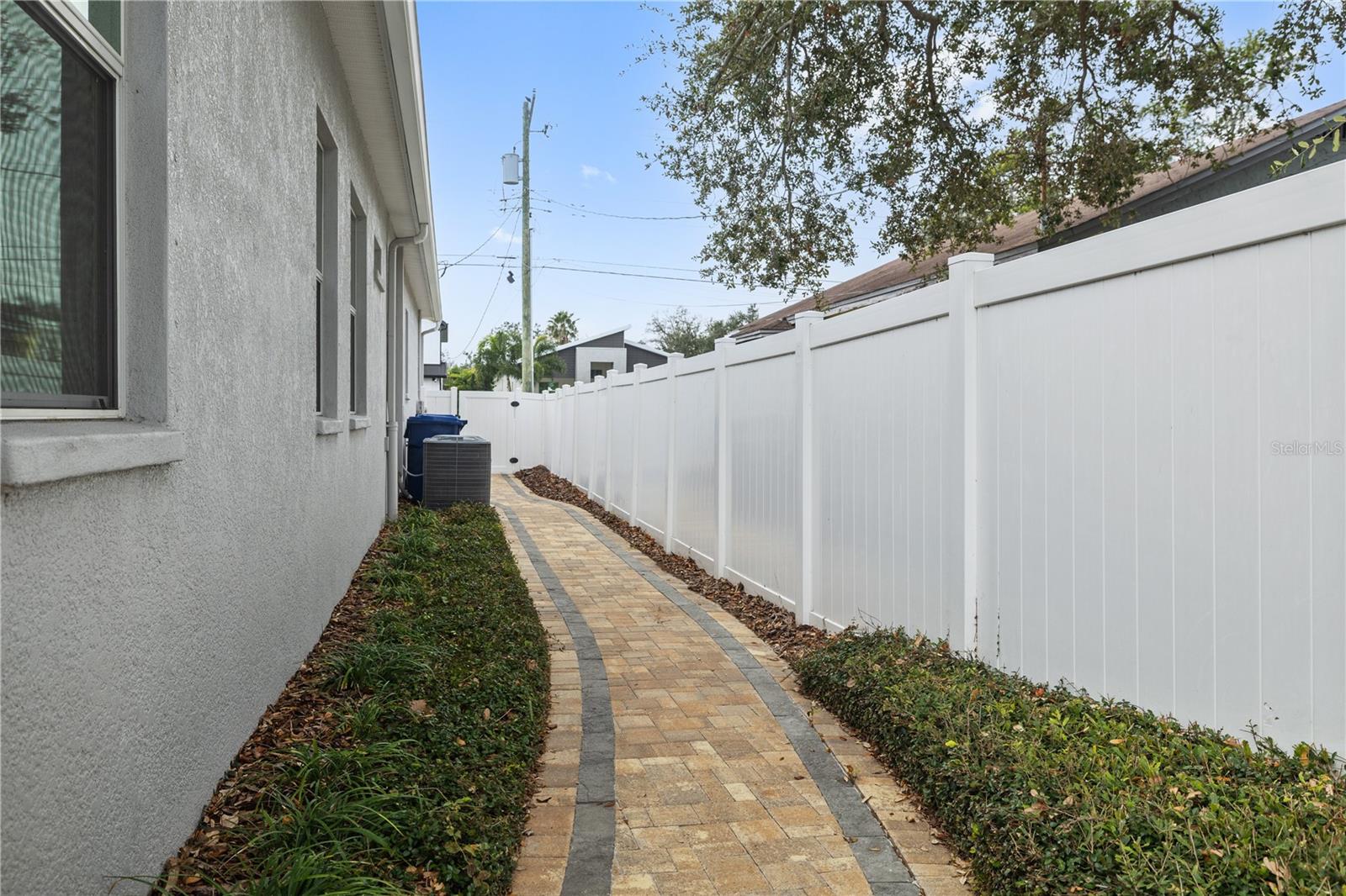 6224 S MAIN AVE, TAMPA, FL, 33611