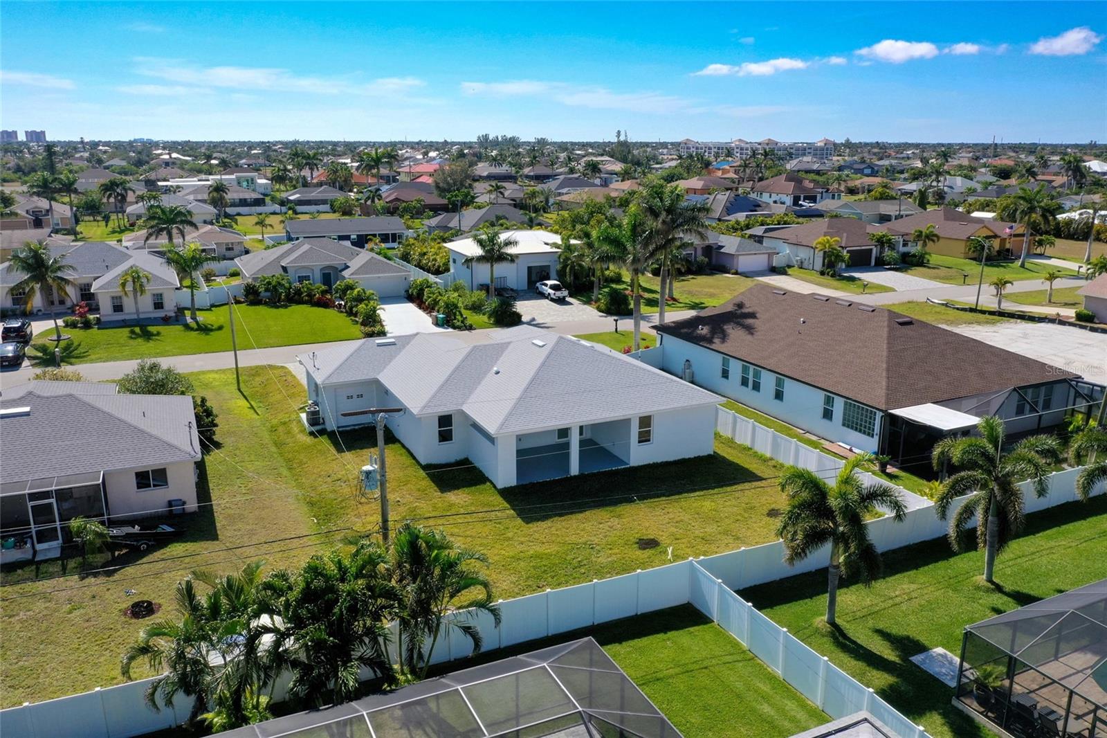 1827 SW 39TH TER, CAPE CORAL, FL, 33914