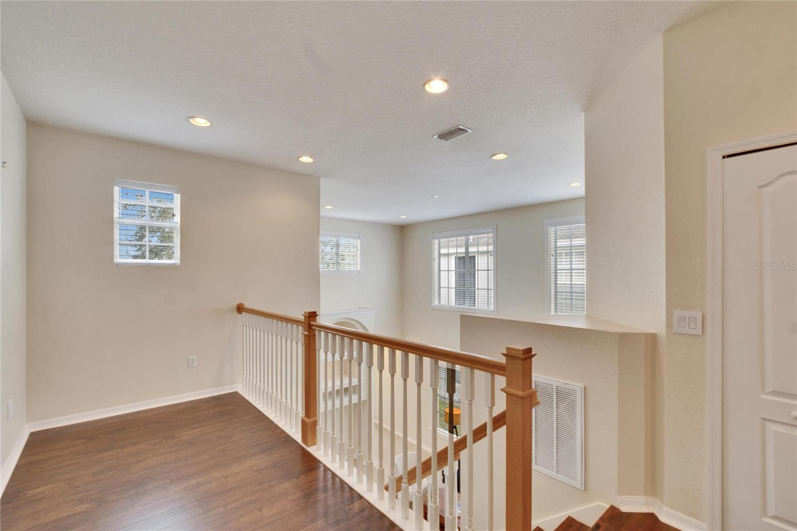 9105 CRYSTAL COMMONS WAY, TAMPA, FL, 33626