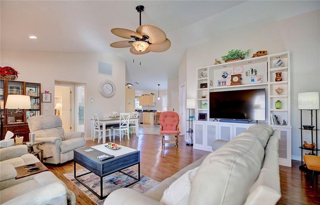 64 CLUBHOUSE LN, SEBRING, FL, 33876