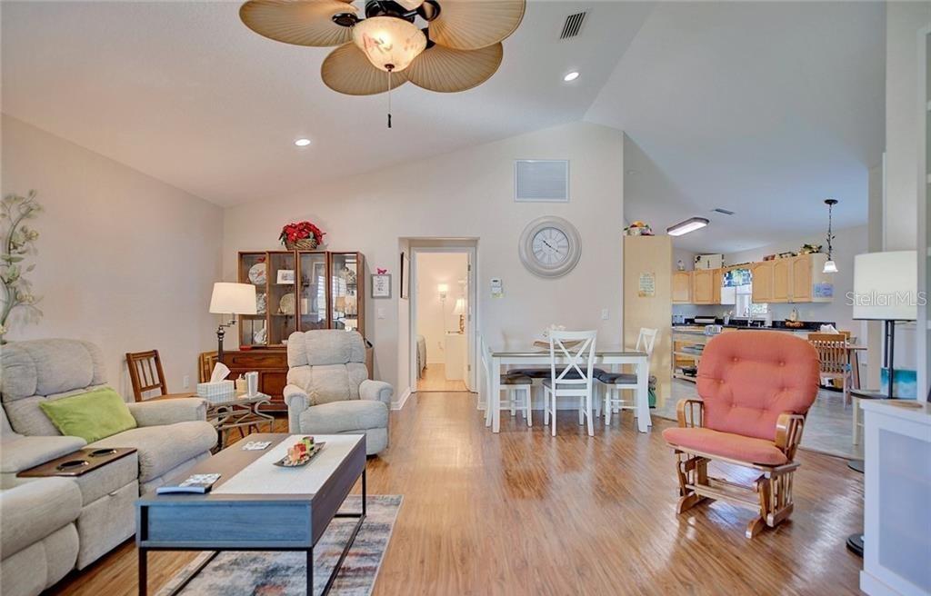 64 CLUBHOUSE LN, SEBRING, FL, 33876