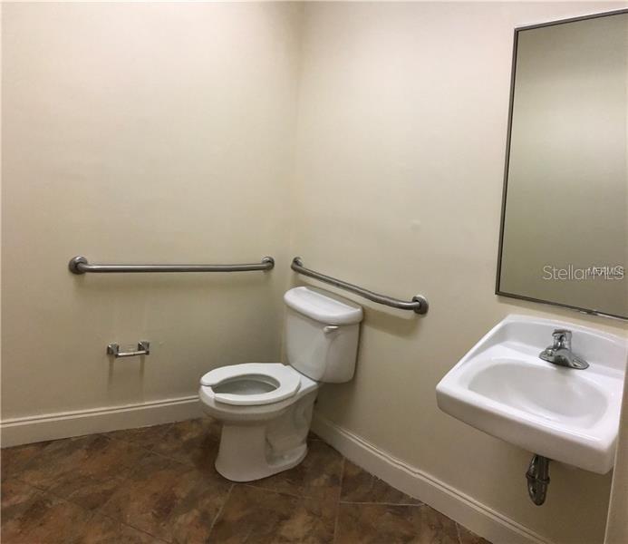 6236 KINGSPOINTE PKWY #7, ORLANDO, FL, 32819