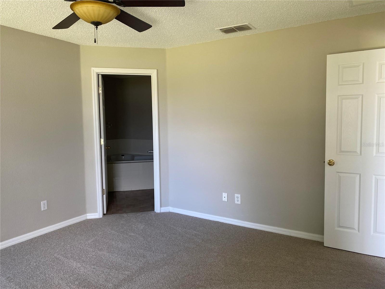 1212 CHESHIRE ST, GROVELAND, FL, 34736