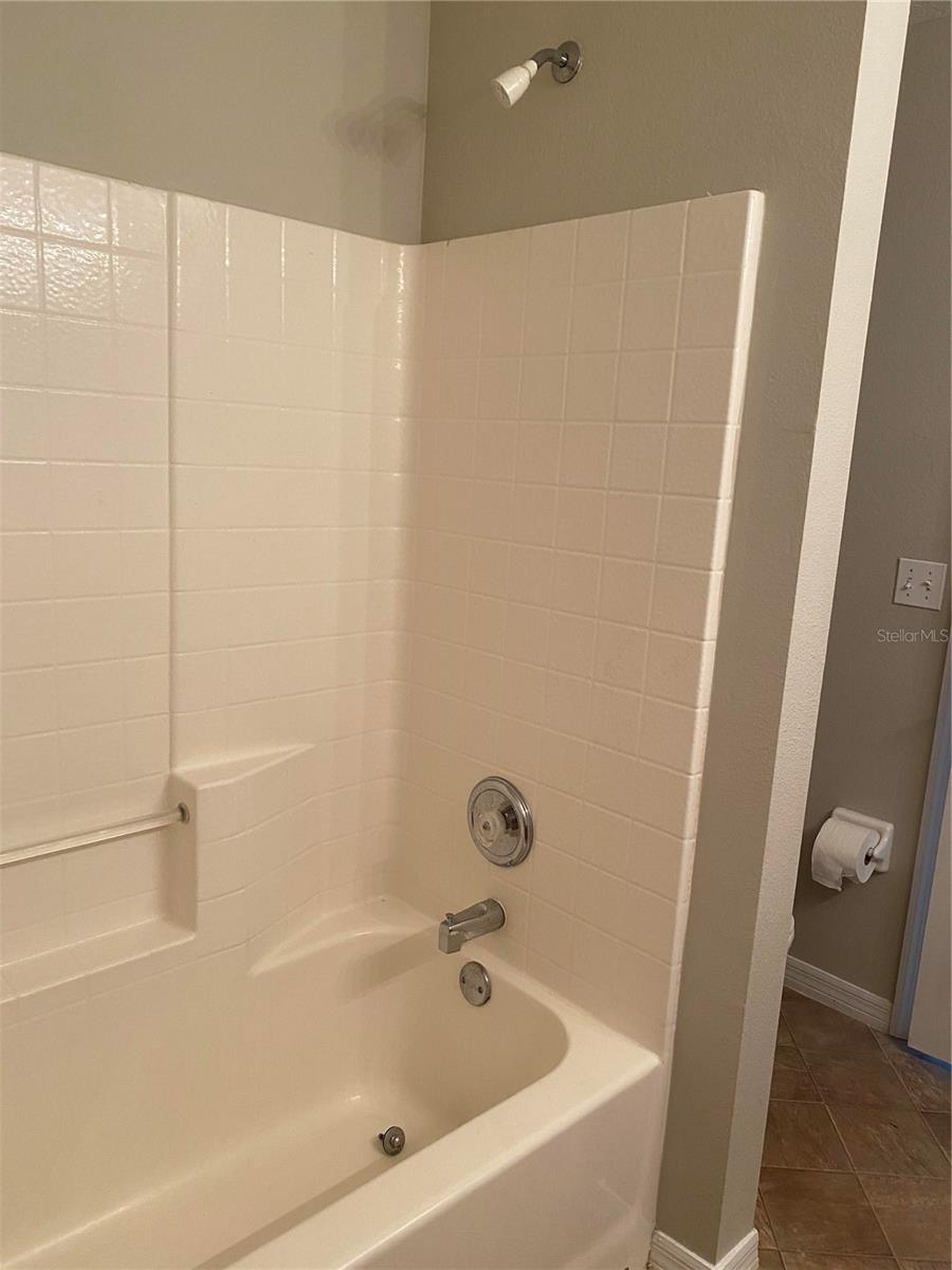 1212 CHESHIRE ST, GROVELAND, FL, 34736