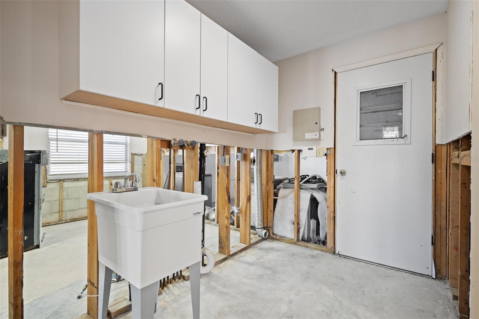 716 RIVERSIDE DR, TARPON SPRINGS, FL, 34689
