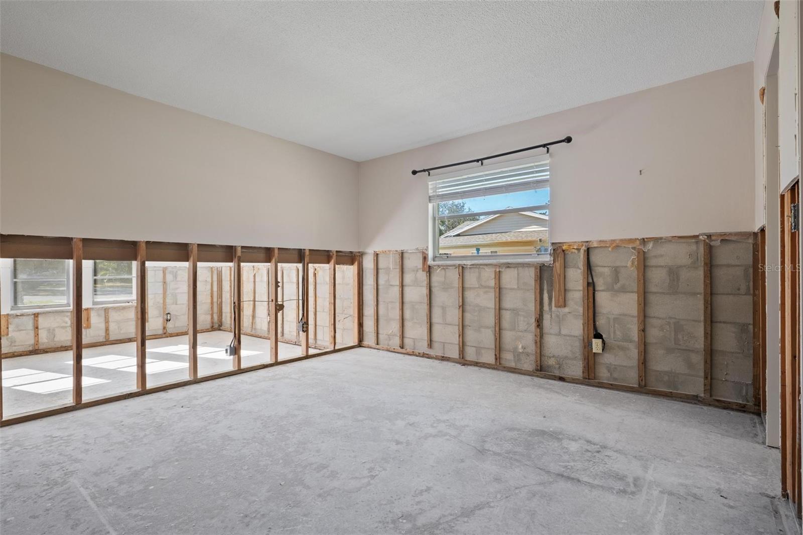716 RIVERSIDE DR, TARPON SPRINGS, FL, 34689