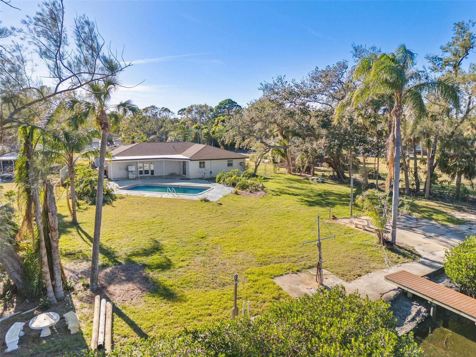 716 RIVERSIDE DR, TARPON SPRINGS, FL, 34689
