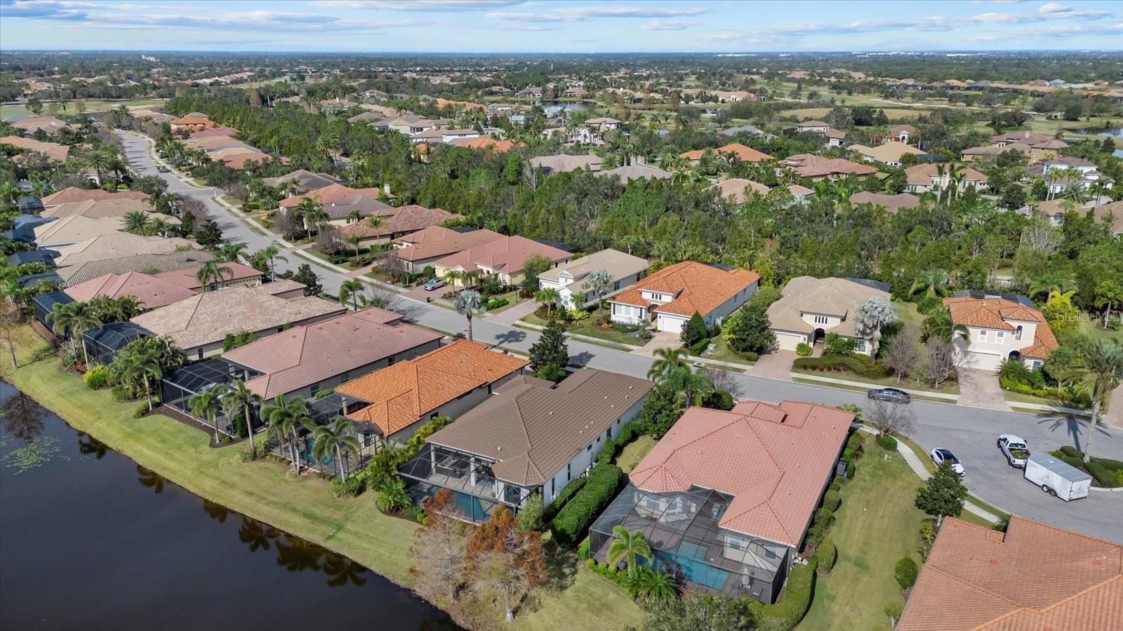 15608 LEVEN LINKS PL, LAKEWOOD RANCH, FL, 34202