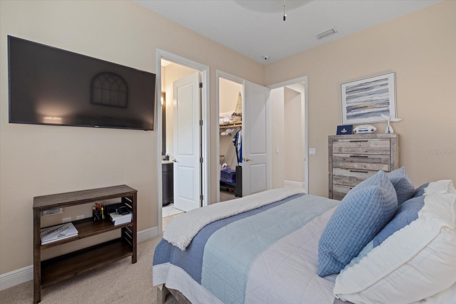15608 LEVEN LINKS PL, LAKEWOOD RANCH, FL, 34202