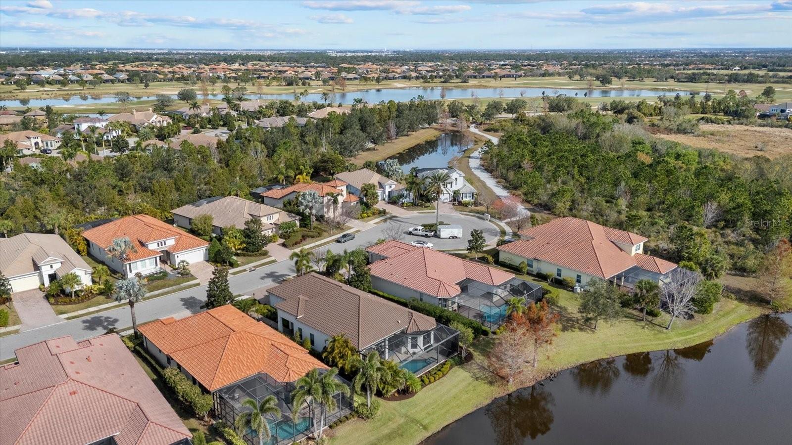 15608 LEVEN LINKS PL, LAKEWOOD RANCH, FL, 34202