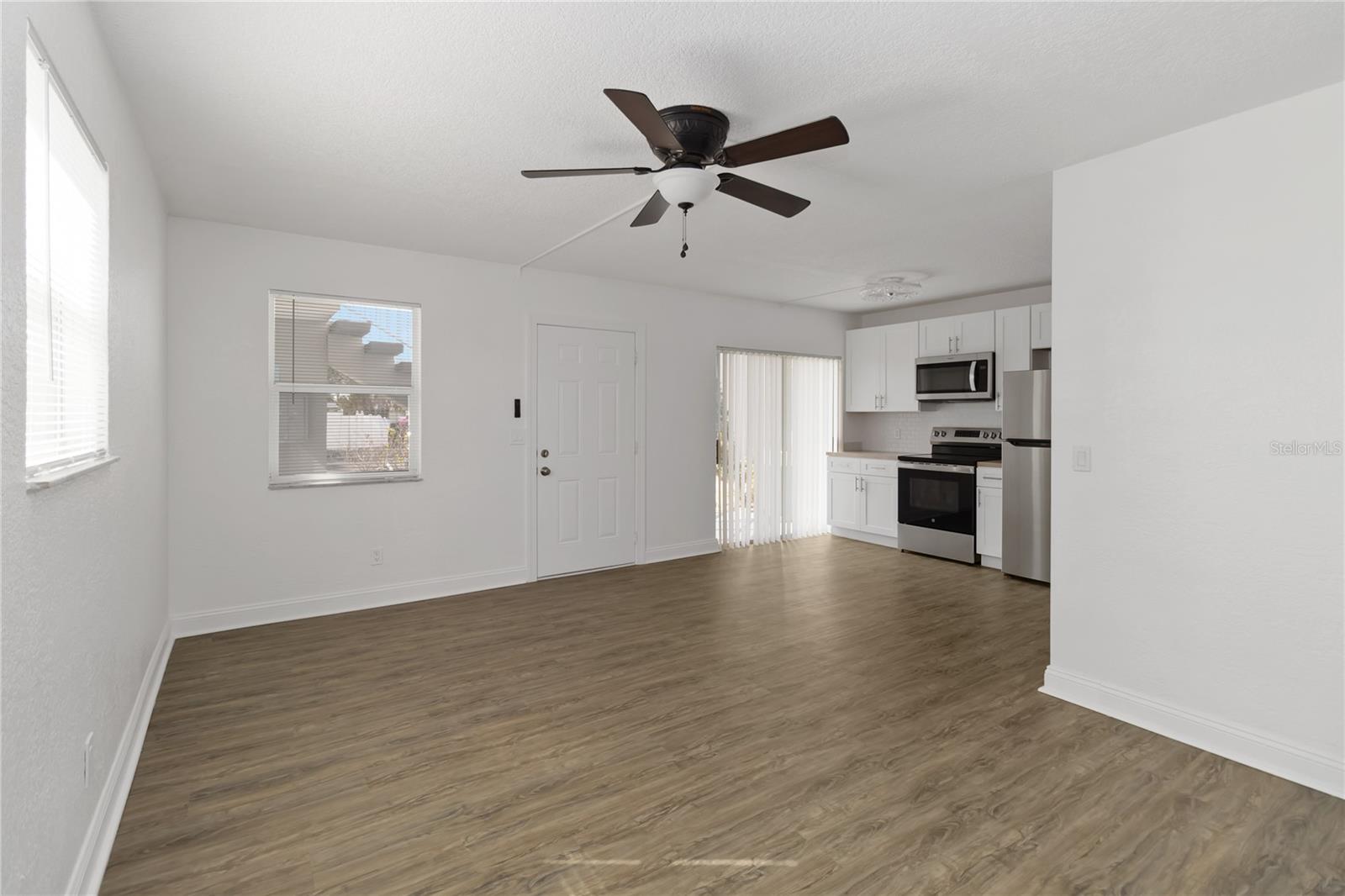 436 AUBURN DR #202, DAYTONA BEACH, FL, 32118