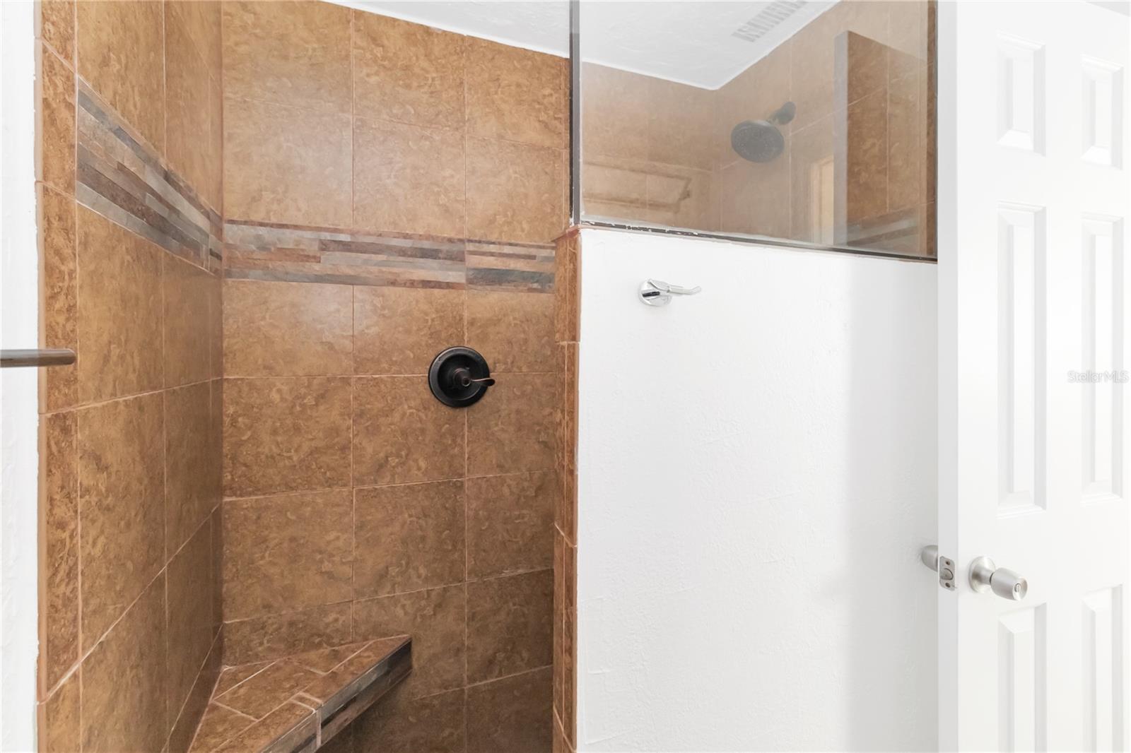 436 AUBURN DR #202, DAYTONA BEACH, FL, 32118