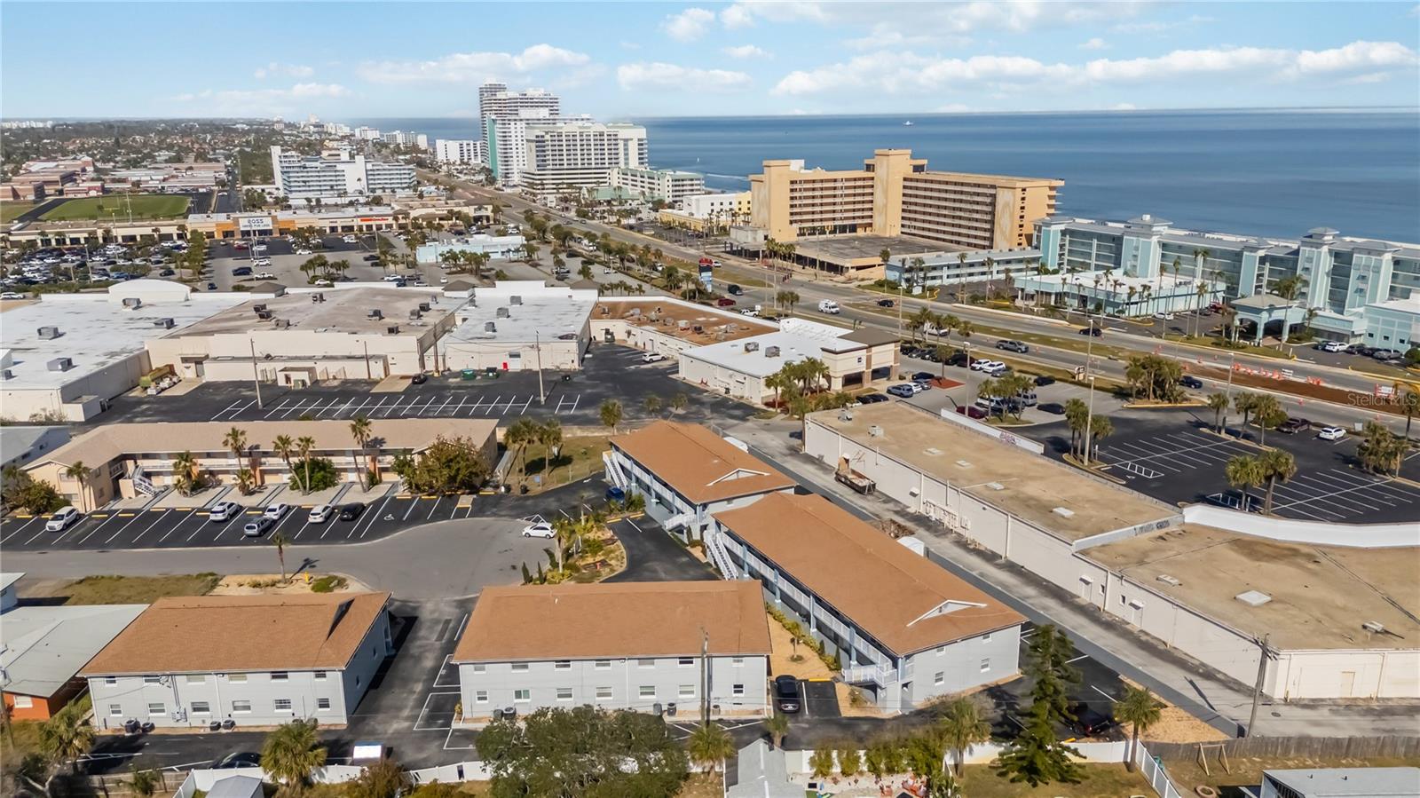 436 AUBURN DR #202, DAYTONA BEACH, FL, 32118