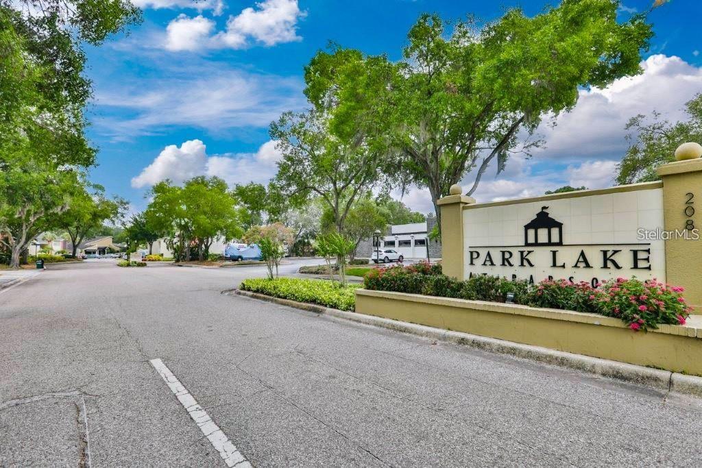 302 LAKE PARSONS GRN #202, BRANDON, FL, 33511