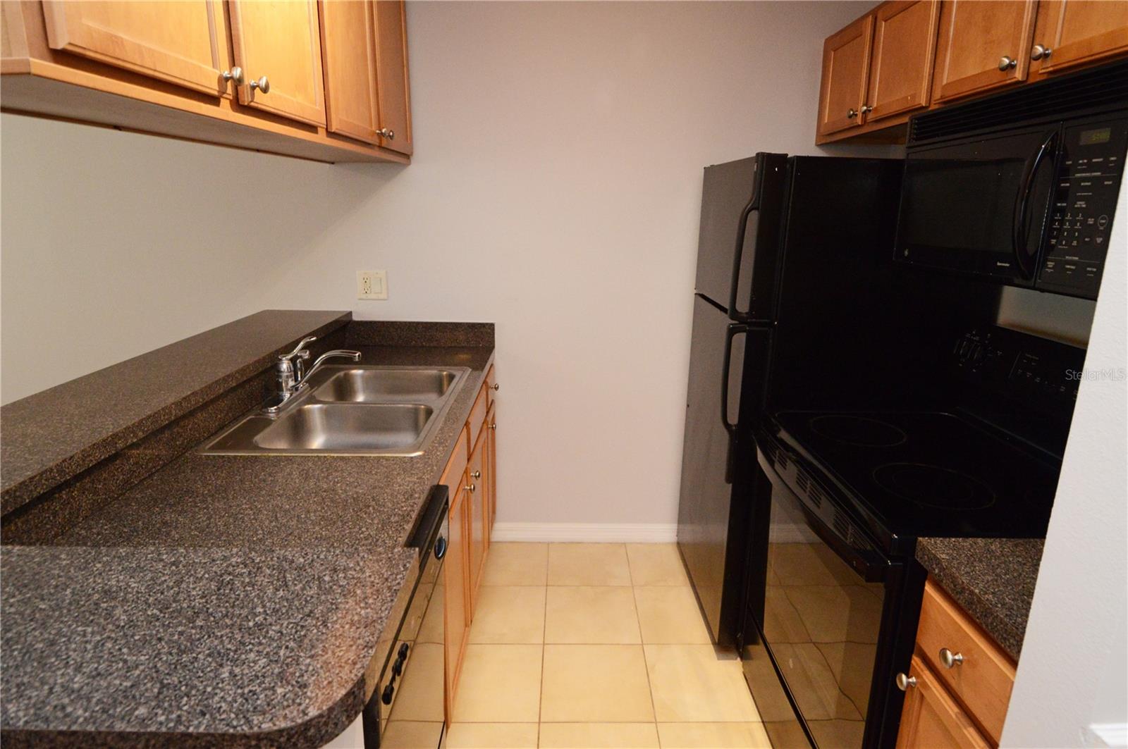 302 LAKE PARSONS GRN #202, BRANDON, FL, 33511