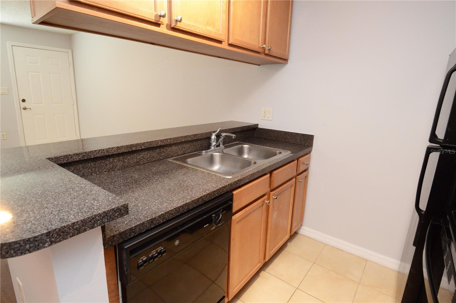 302 LAKE PARSONS GRN #202, BRANDON, FL, 33511