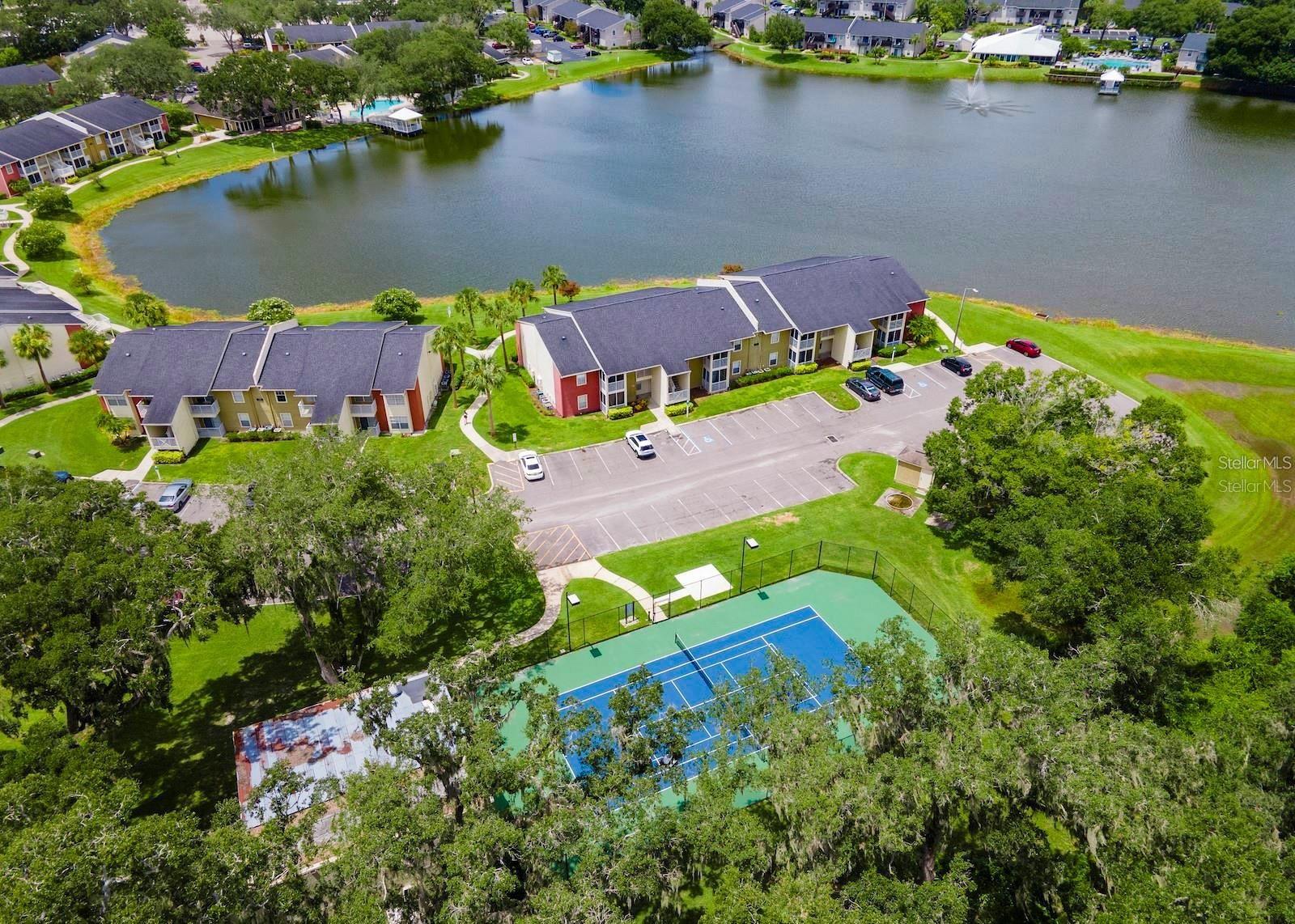 302 LAKE PARSONS GRN #202, BRANDON, FL, 33511