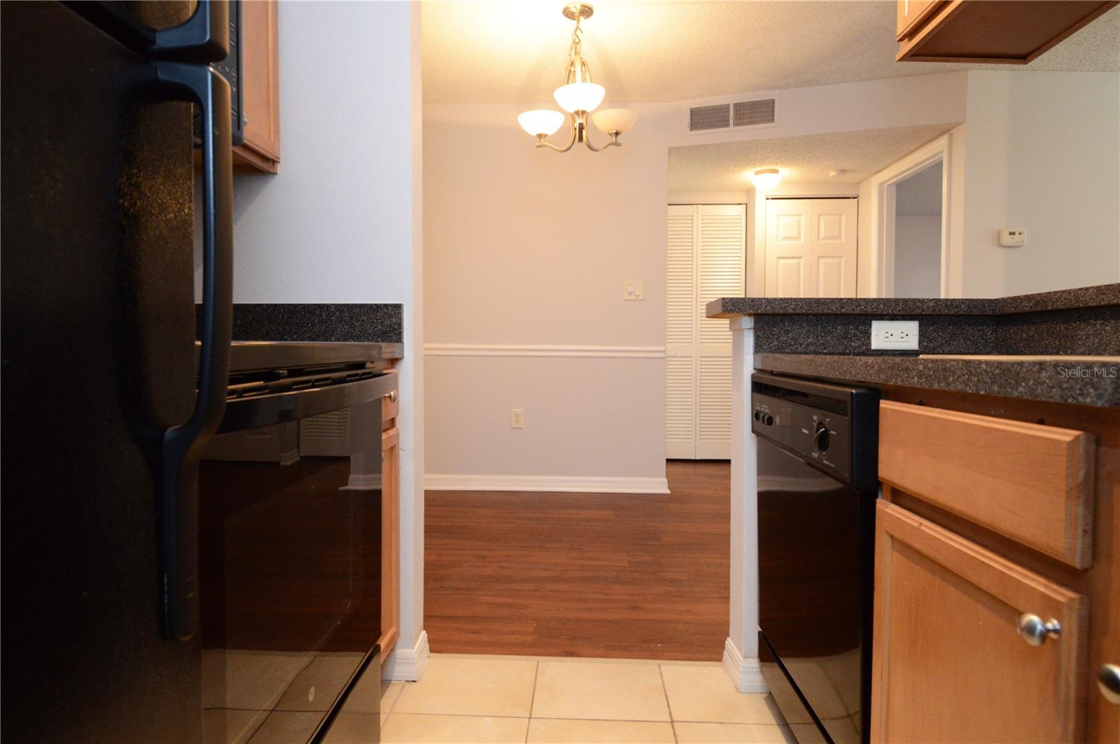 302 LAKE PARSONS GRN #202, BRANDON, FL, 33511