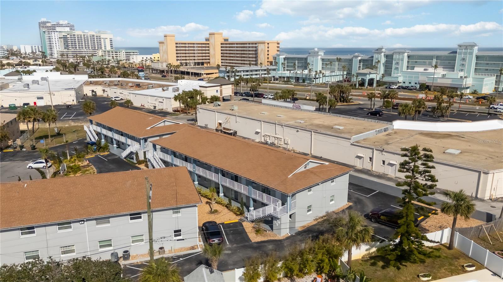 436 AUBURN DR #203, DAYTONA BEACH, FL, 32118