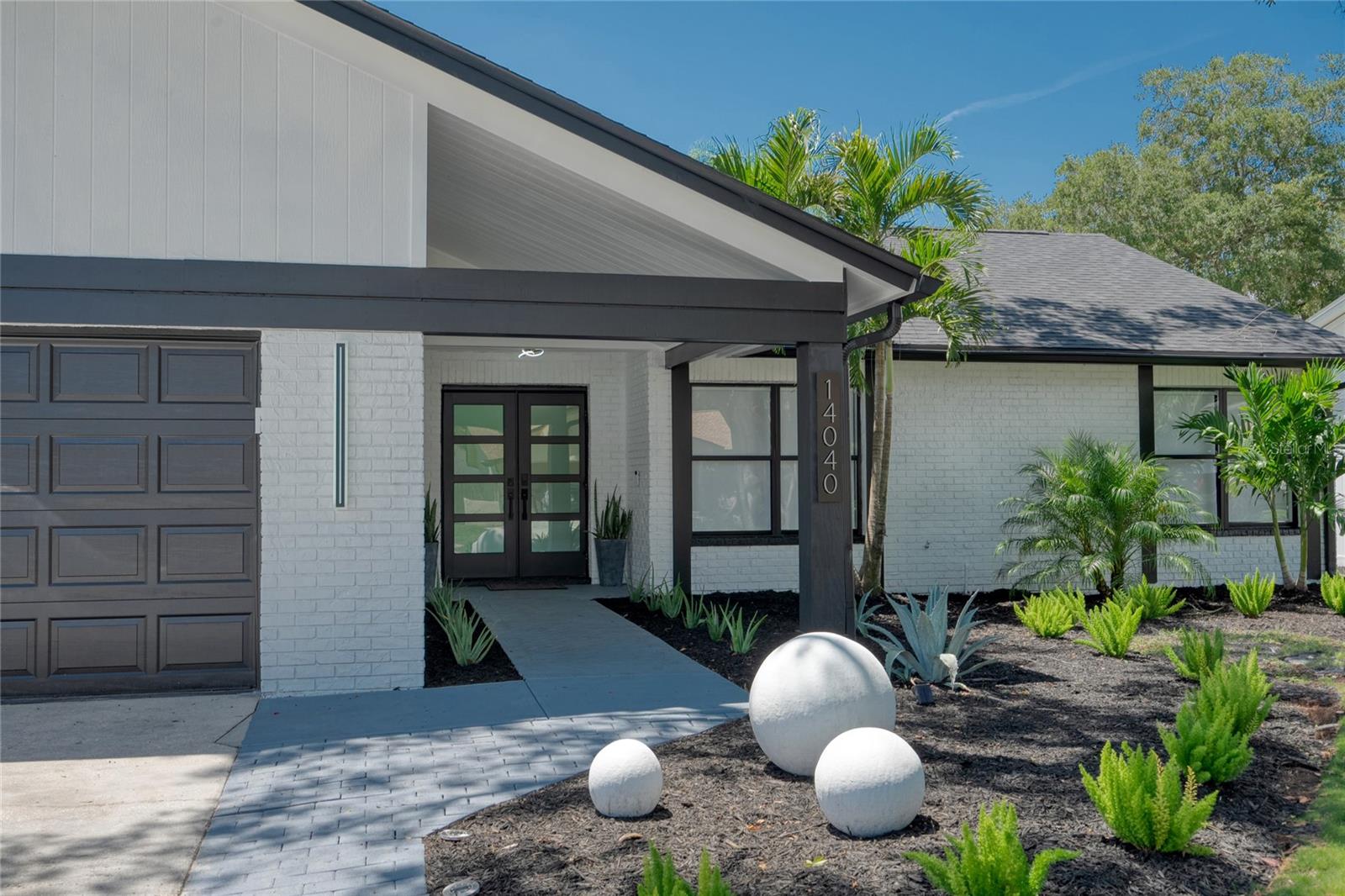 14040 CASCADE LN, TAMPA, FL, 33618