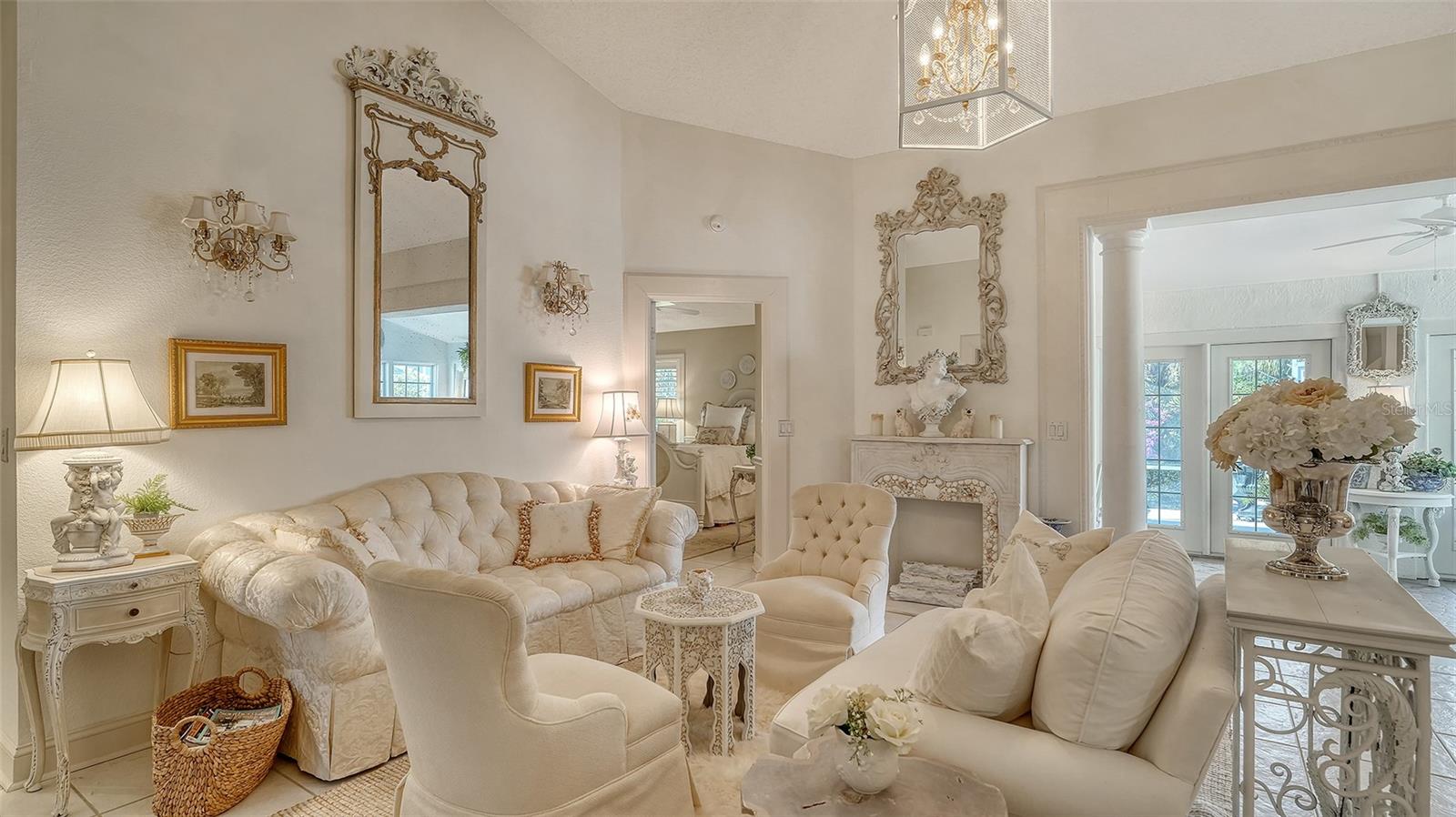 6425 STONE RIVER RD, BRADENTON, FL, 34203