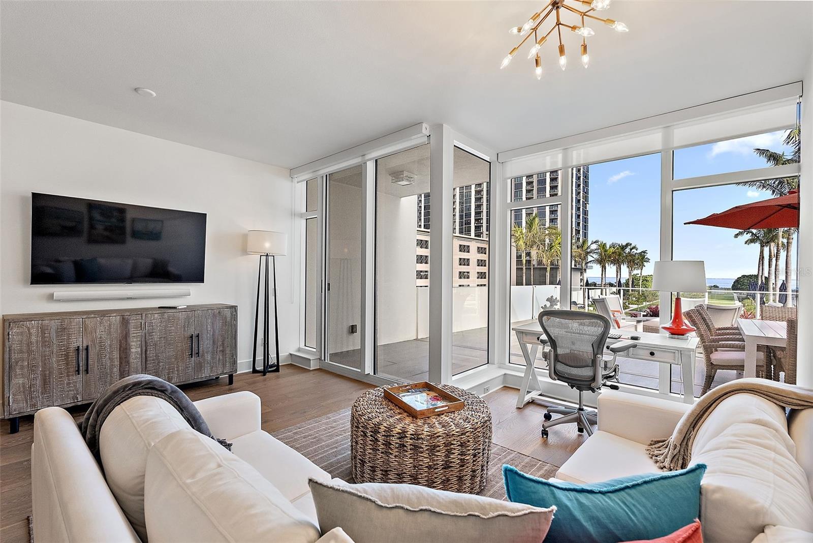 145 2ND AVE S #519, ST PETERSBURG, FL, 33701