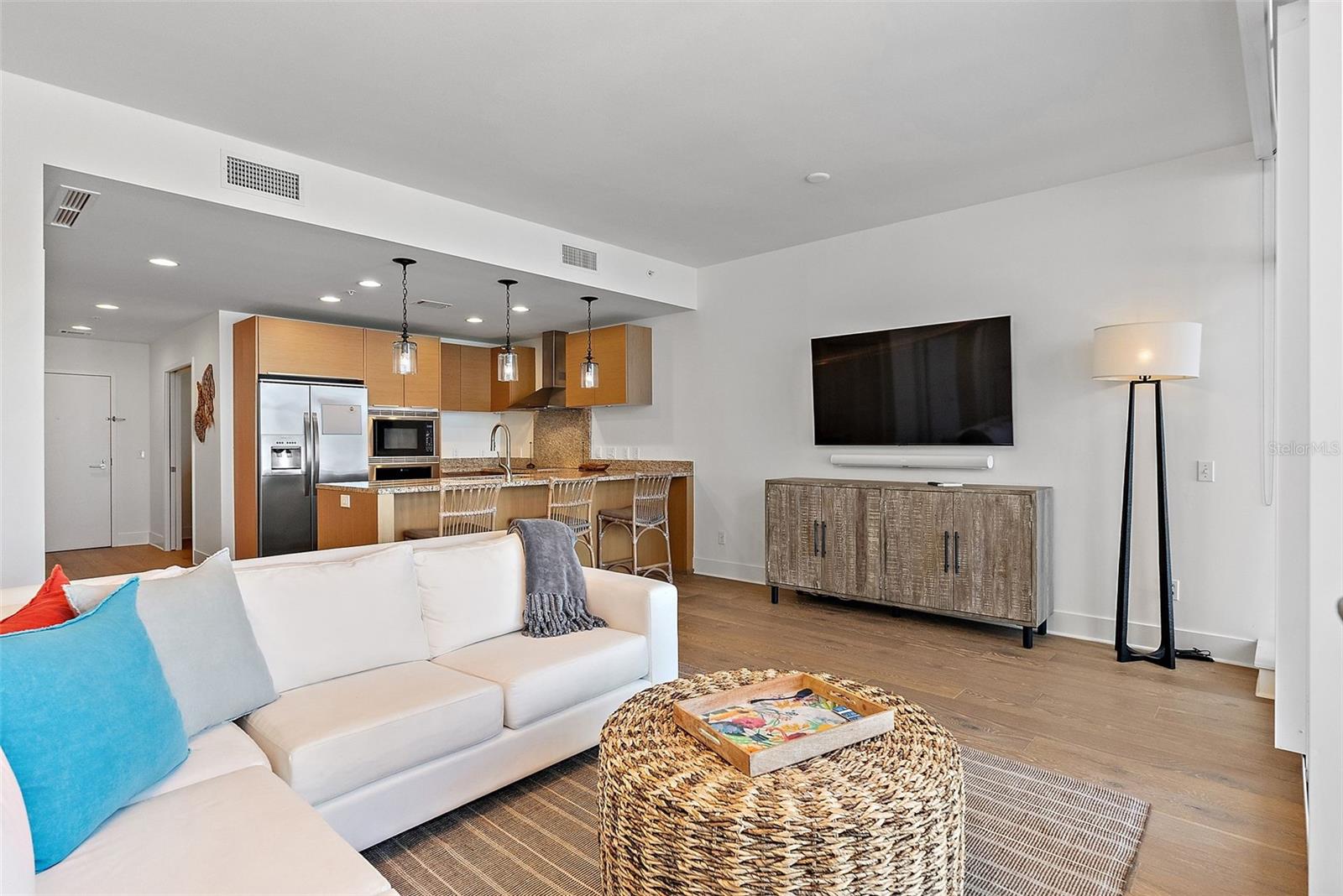 145 2ND AVE S #519, ST PETERSBURG, FL, 33701