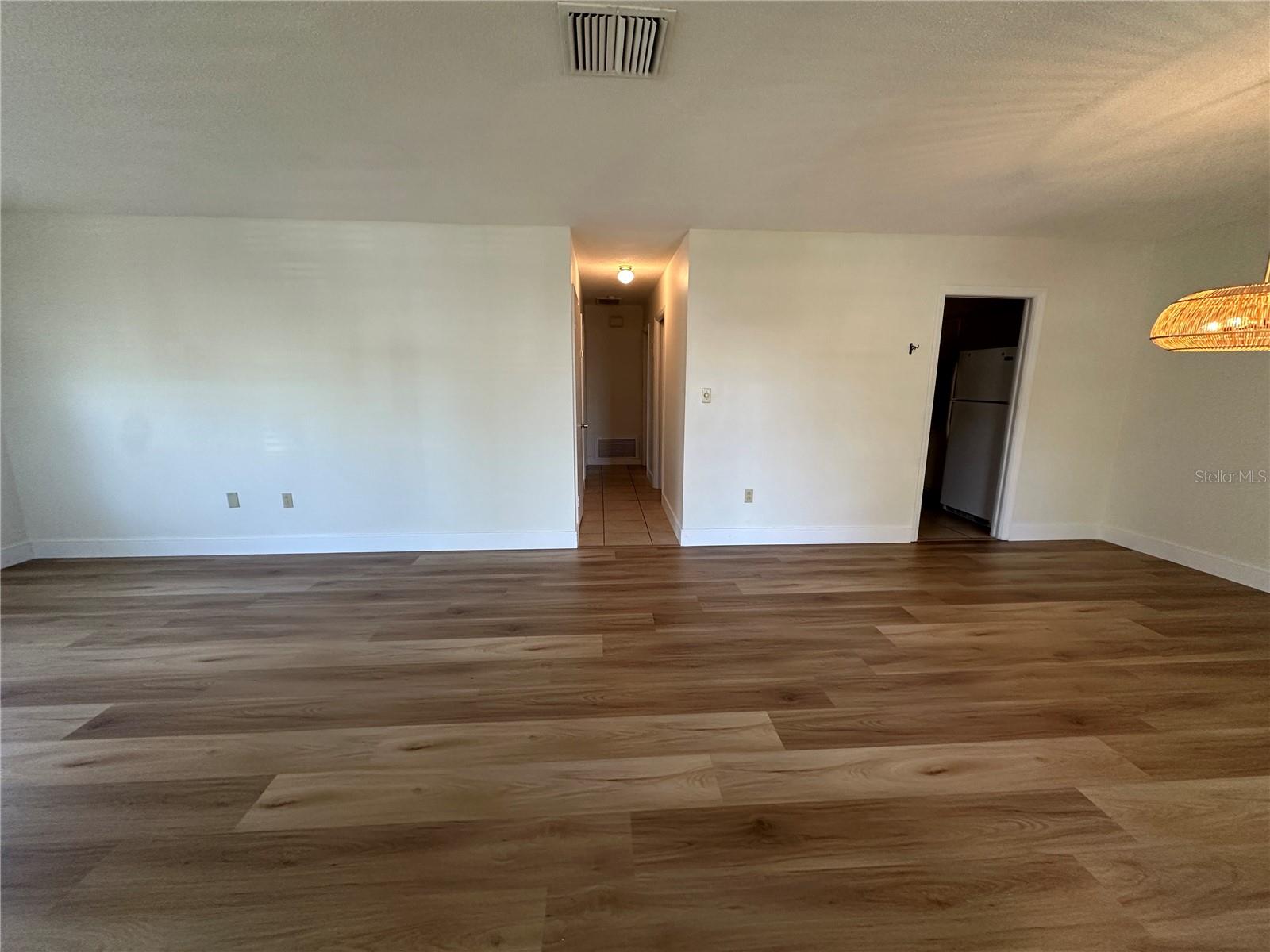 536 N ALEXANDER ST, MOUNT DORA, FL, 32757