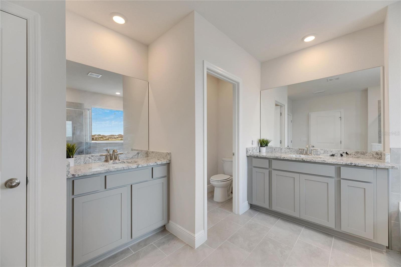 5661 HAWKS CAY ST, APOLLO BEACH, FL, 33572