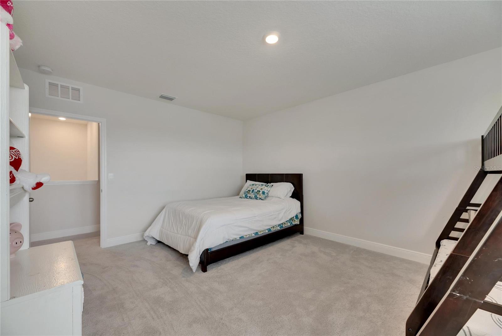 5661 HAWKS CAY ST, APOLLO BEACH, FL, 33572