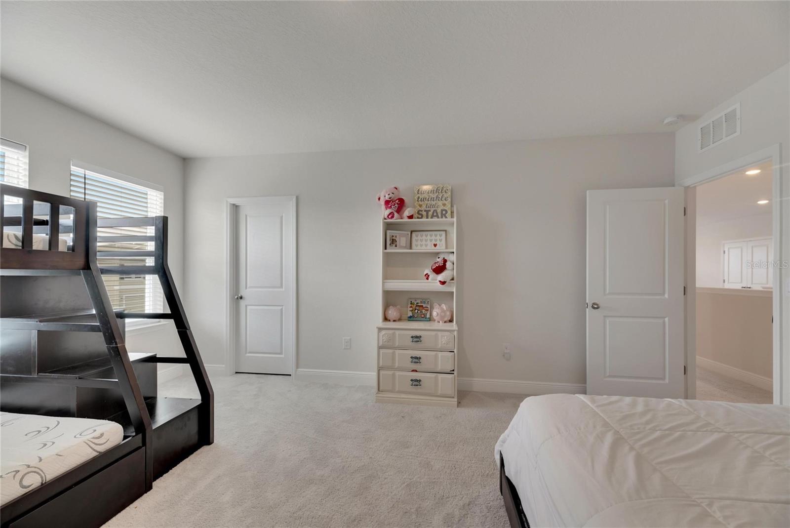 5661 HAWKS CAY ST, APOLLO BEACH, FL, 33572