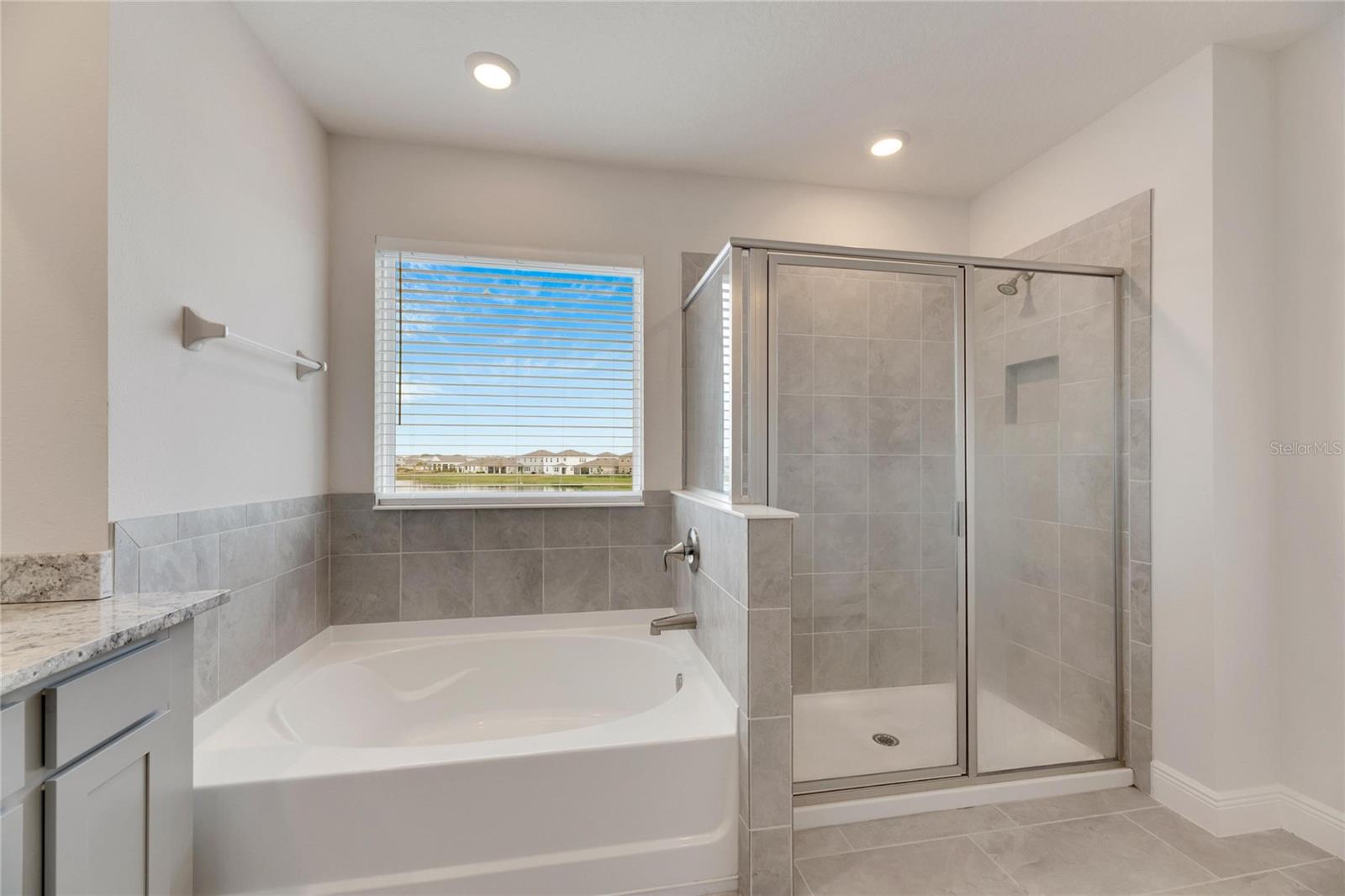 5661 HAWKS CAY ST, APOLLO BEACH, FL, 33572