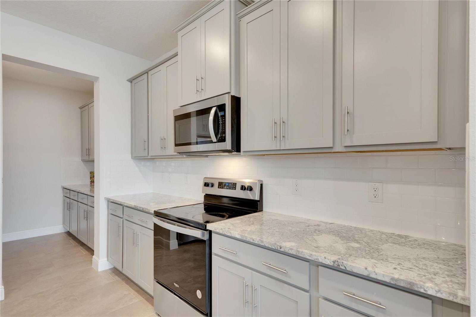 5661 HAWKS CAY ST, APOLLO BEACH, FL, 33572