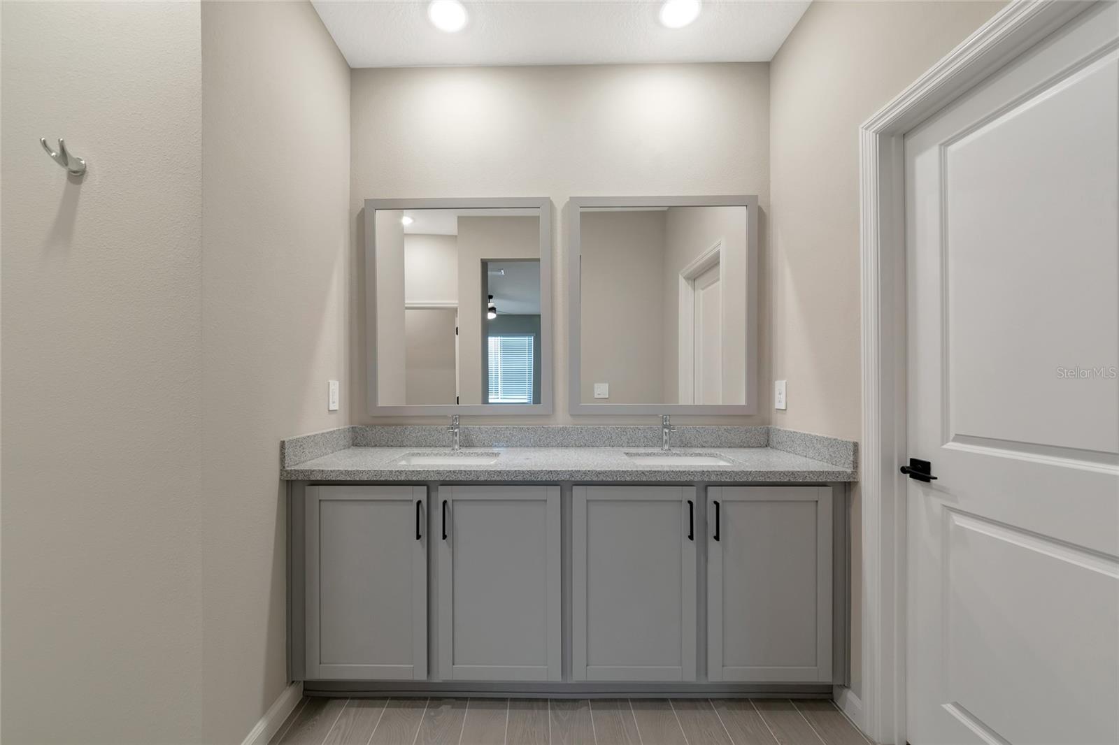 12351 CADES BAY CIR, LAKEWOOD RANCH, FL, 34211