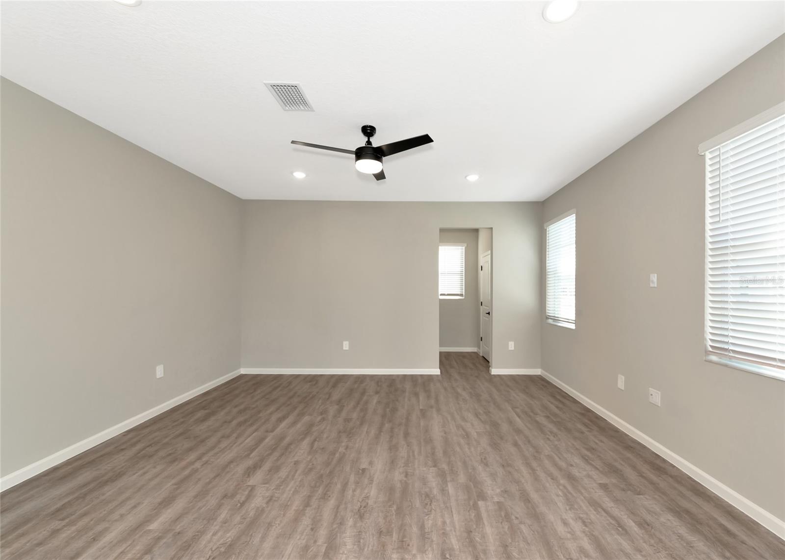 12351 CADES BAY CIR, LAKEWOOD RANCH, FL, 34211