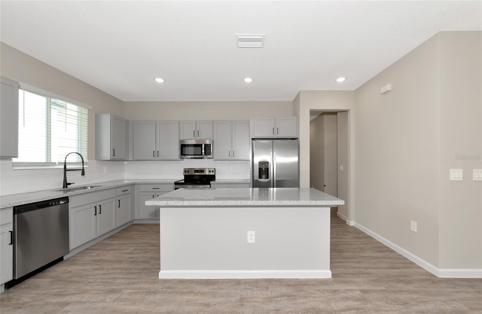 12351 CADES BAY CIR, LAKEWOOD RANCH, FL, 34211