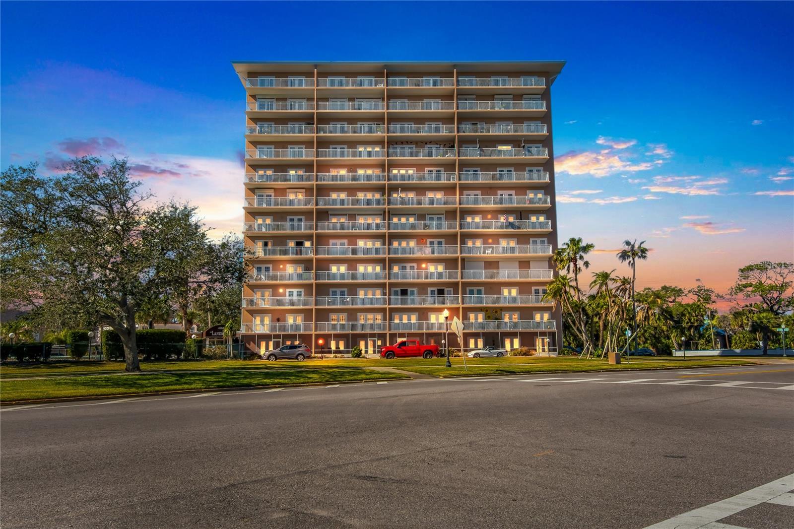 404 S BEACH ST #302, DAYTONA BEACH, FL, 32114