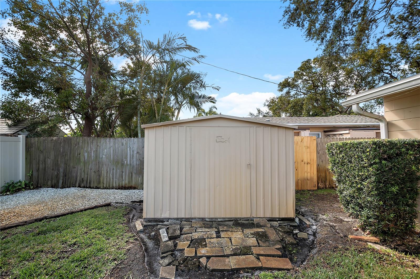 2231 60TH WAY N, ST PETERSBURG, FL, 33710