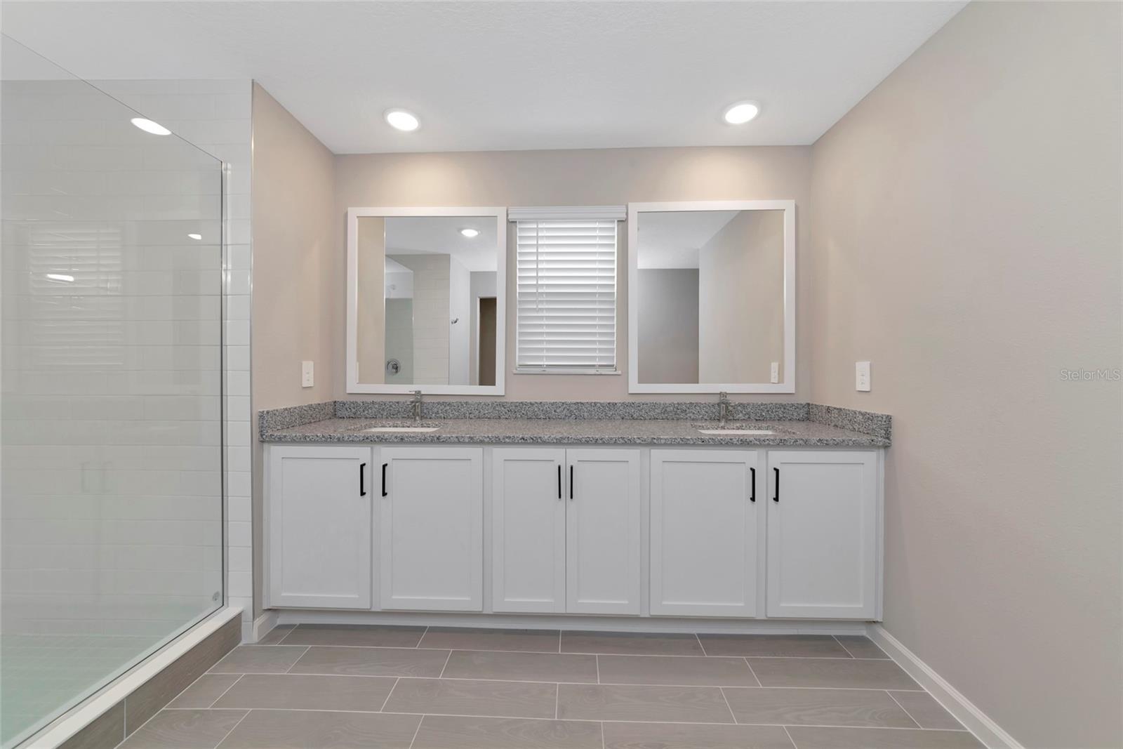 12670 CADES BAY CIR, LAKEWOOD RANCH, FL, 34211