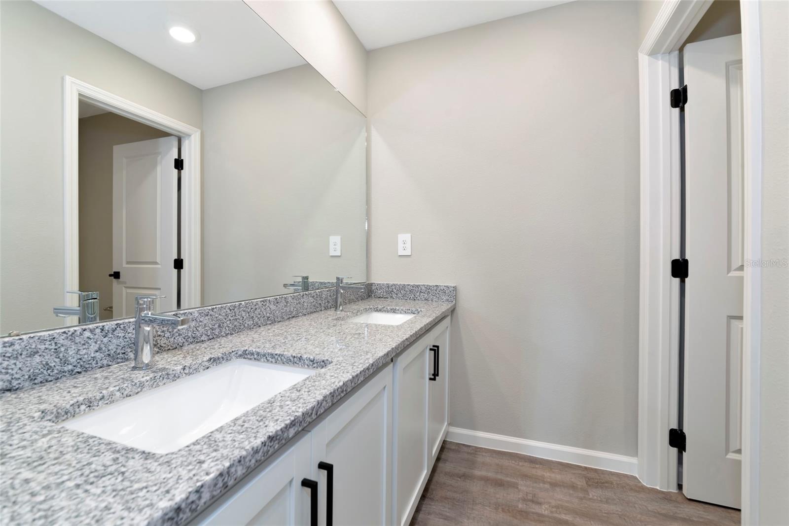 12670 CADES BAY CIR, LAKEWOOD RANCH, FL, 34211