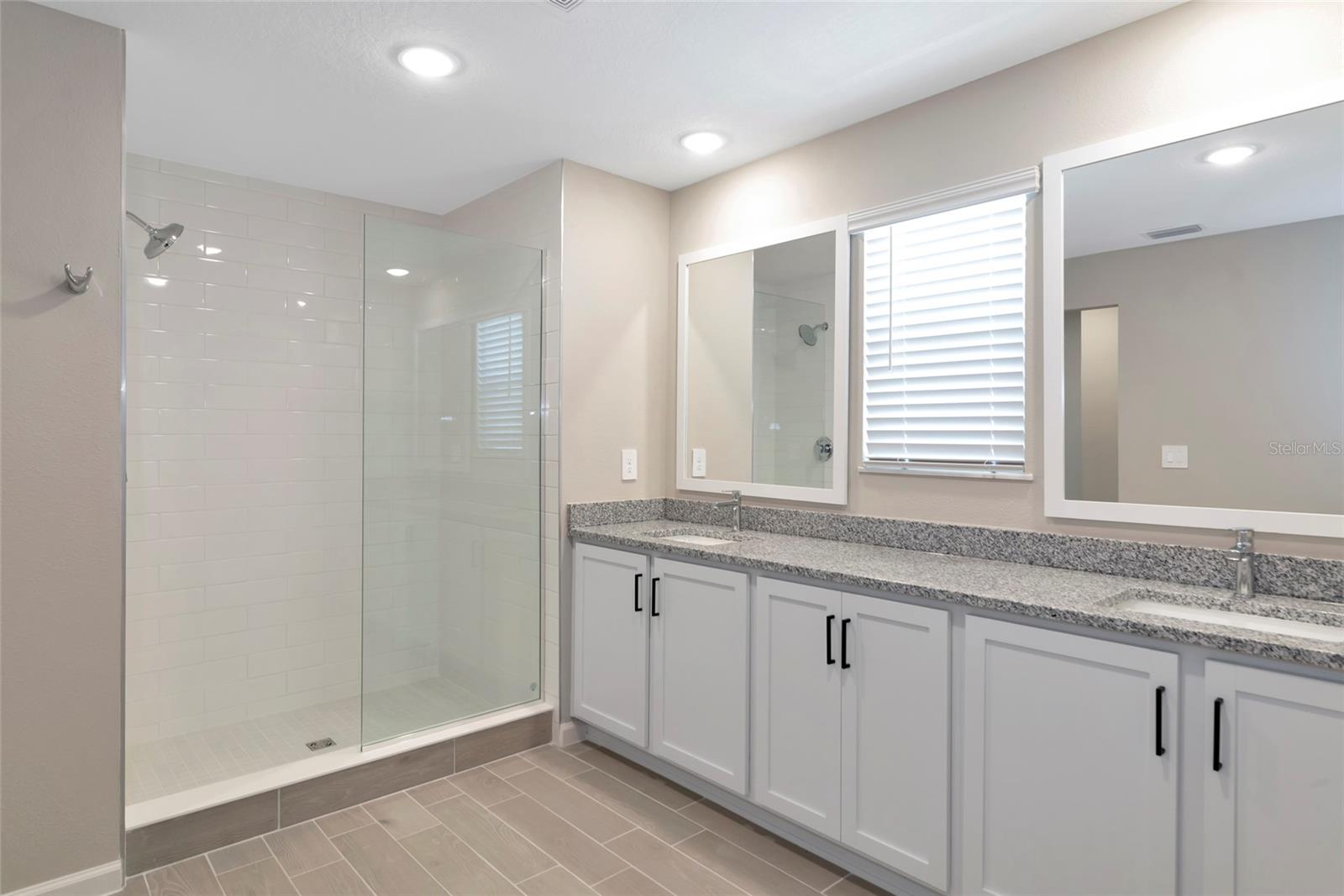 12670 CADES BAY CIR, LAKEWOOD RANCH, FL, 34211
