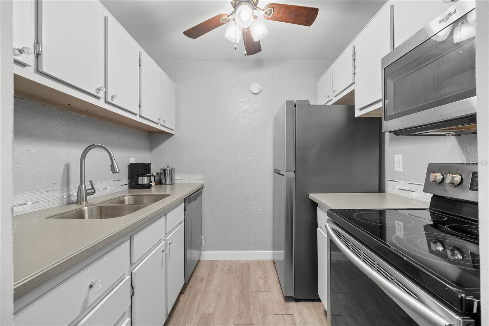 3245 BENEVA RD #201, SARASOTA, FL, 34232