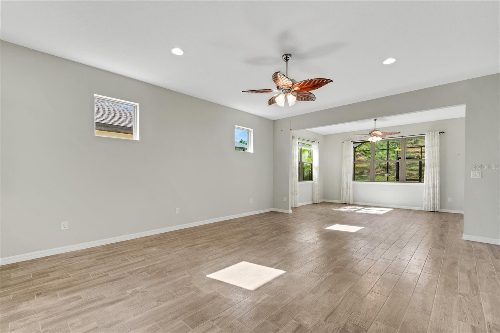 361 ALMANSA ST, DAVENPORT, FL, 33837