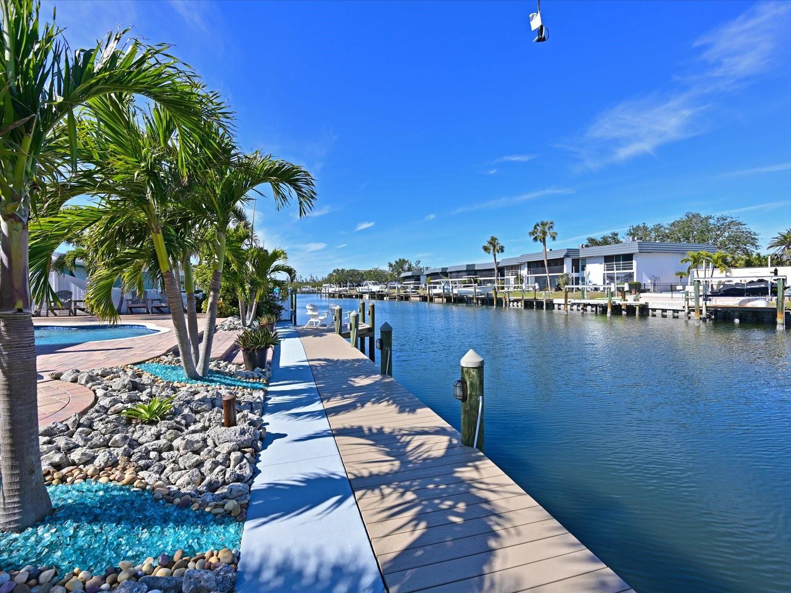 10404 SANDPIPER RD W, BRADENTON, FL, 34209