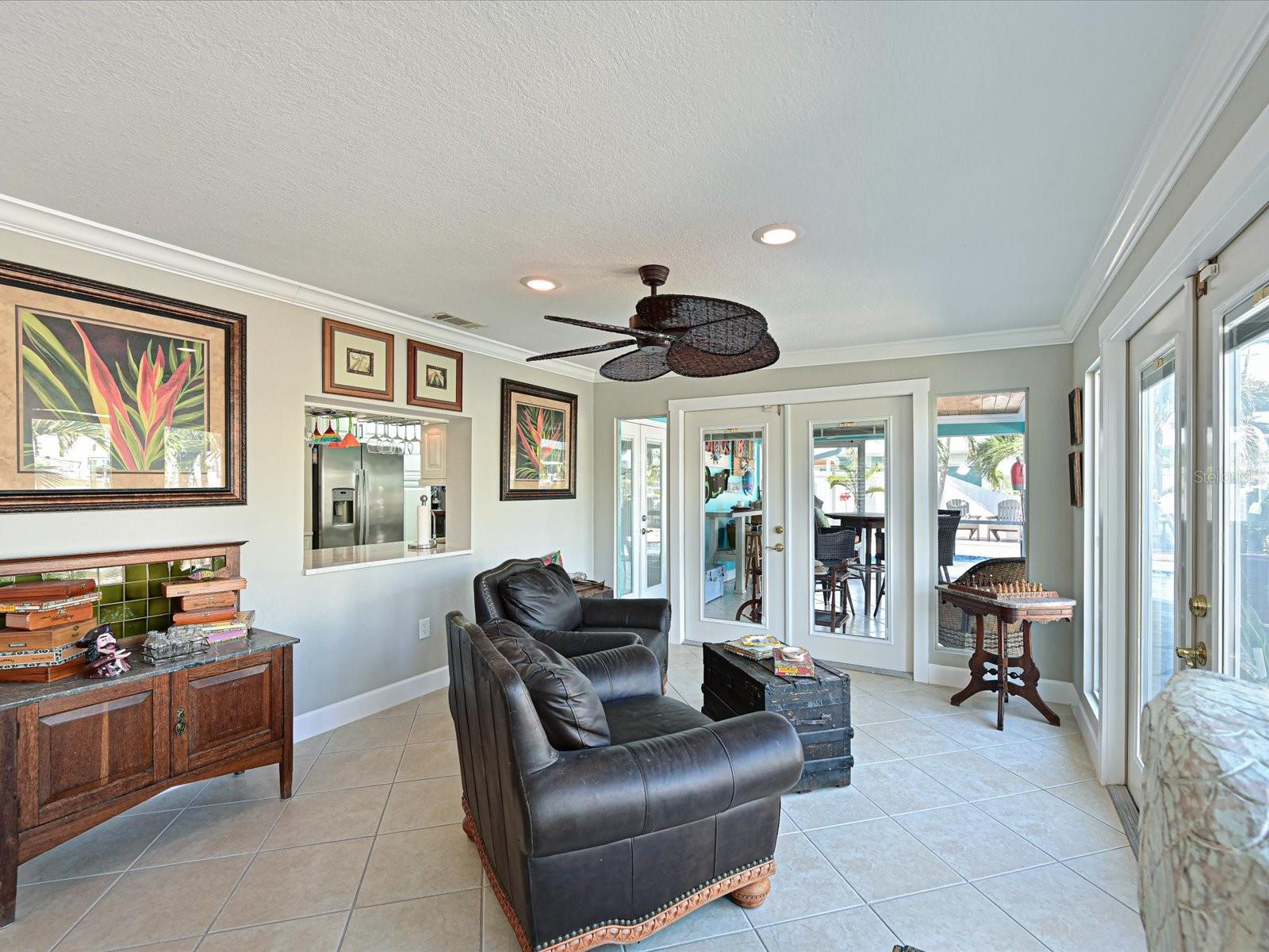 10404 SANDPIPER RD W, BRADENTON, FL, 34209